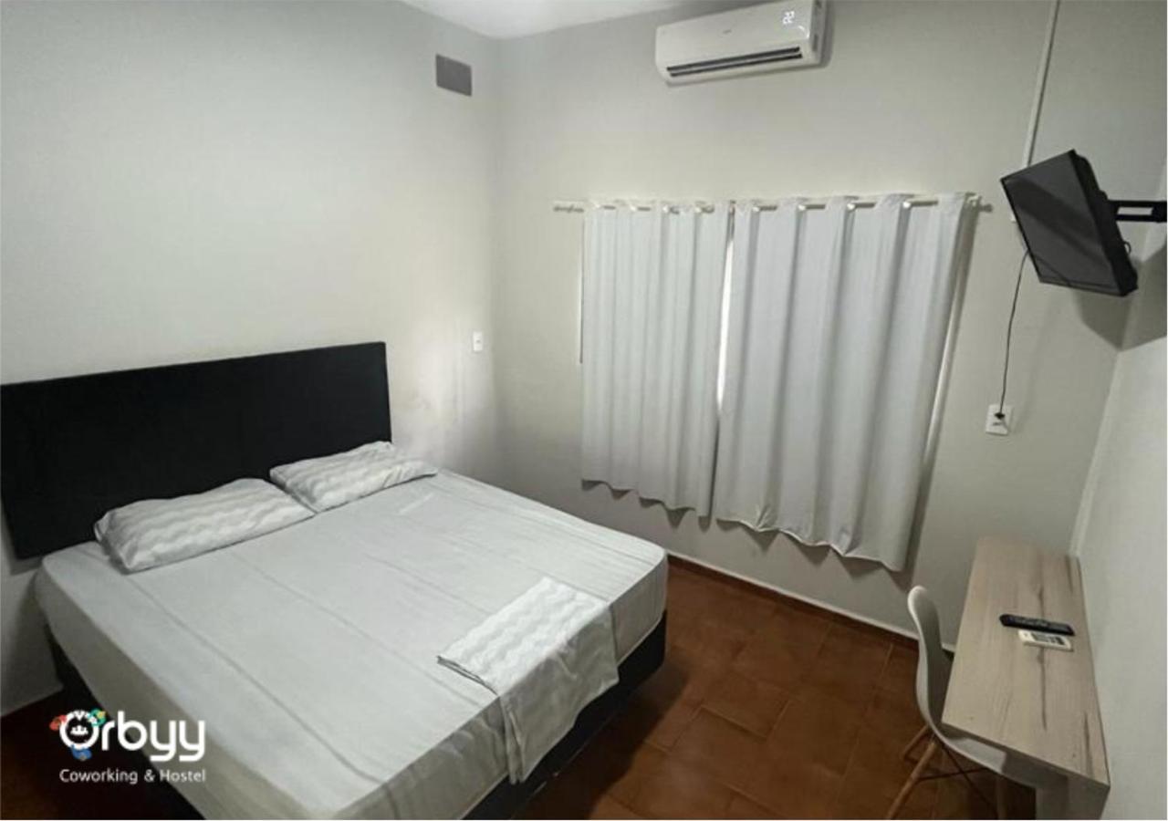 Ritz Hostel Araçatuba Εξωτερικό φωτογραφία